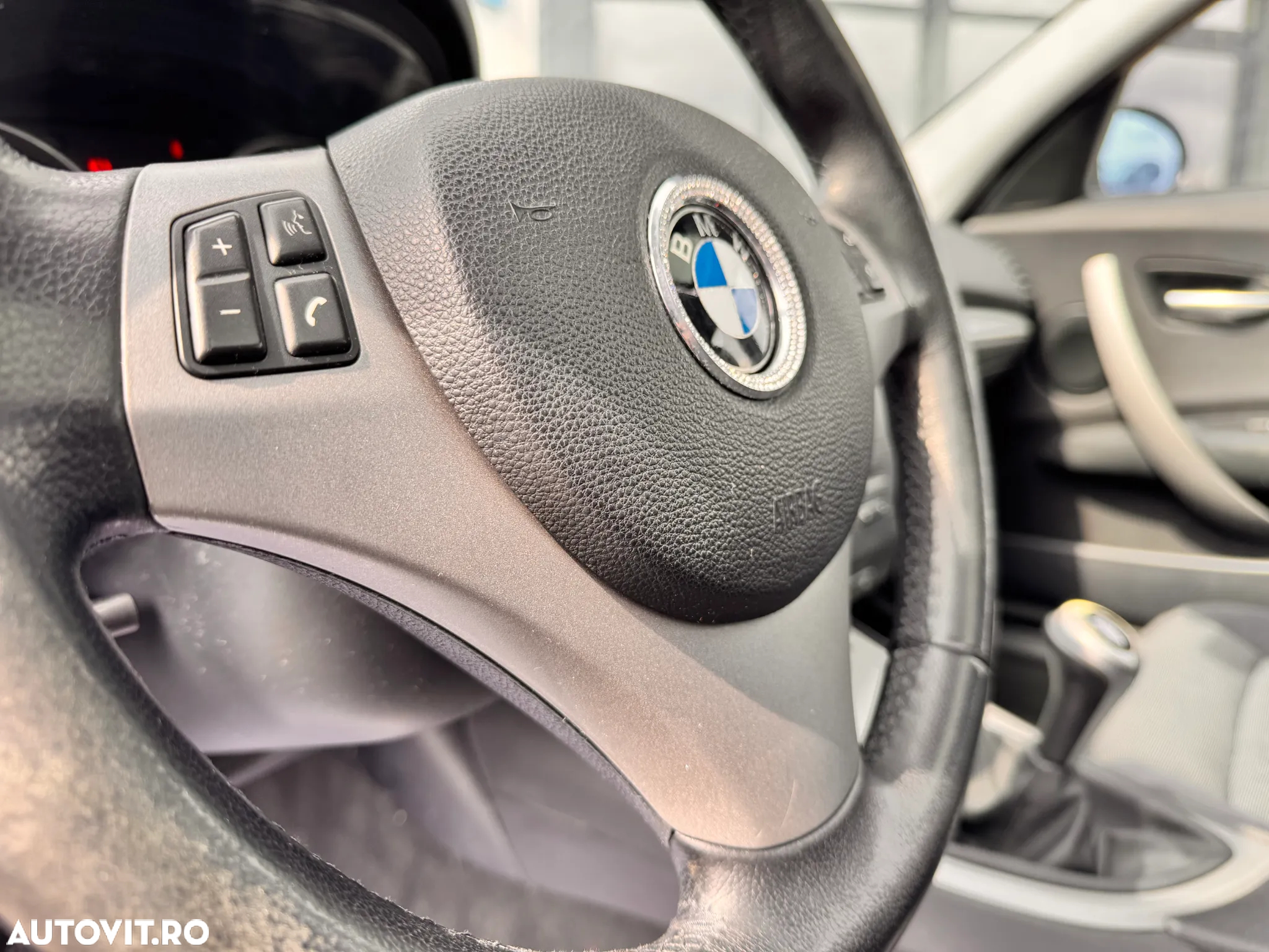 BMW Seria 1 116i - 17