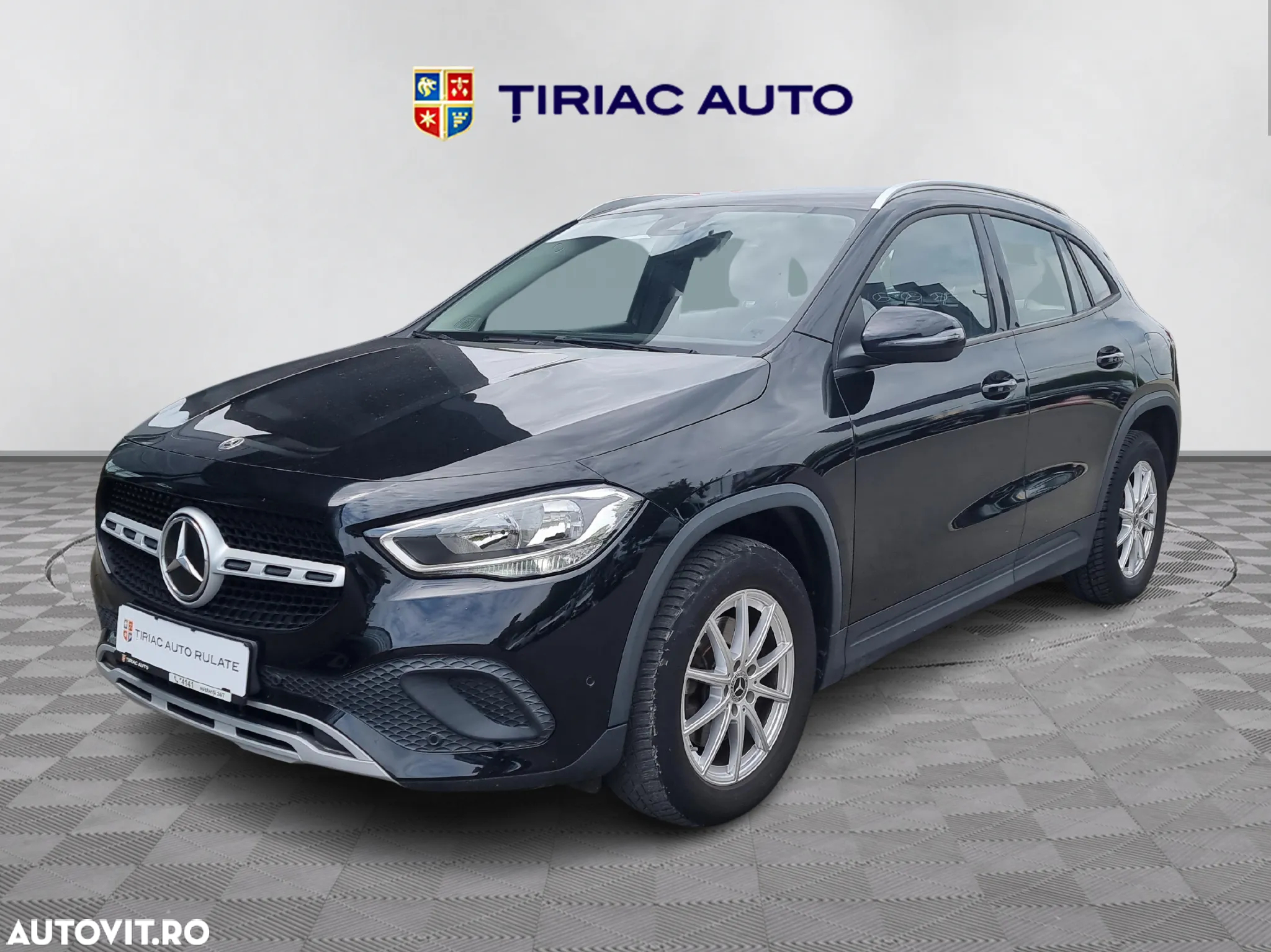 Mercedes-Benz GLA 180 d Aut. - 2