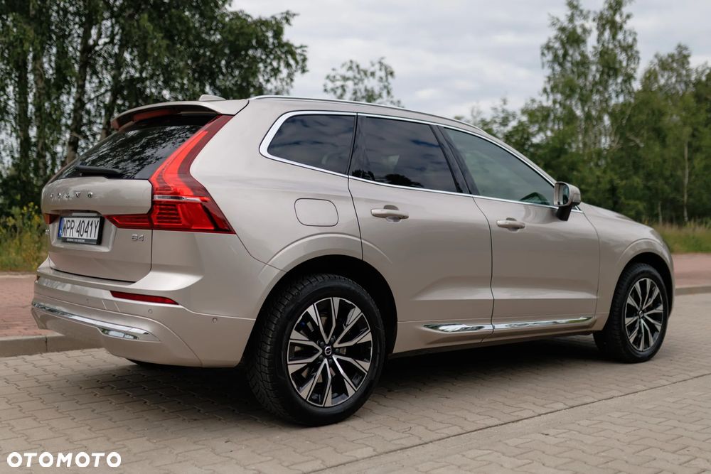 Volvo XC 60 B4 B Plus Bright - 13