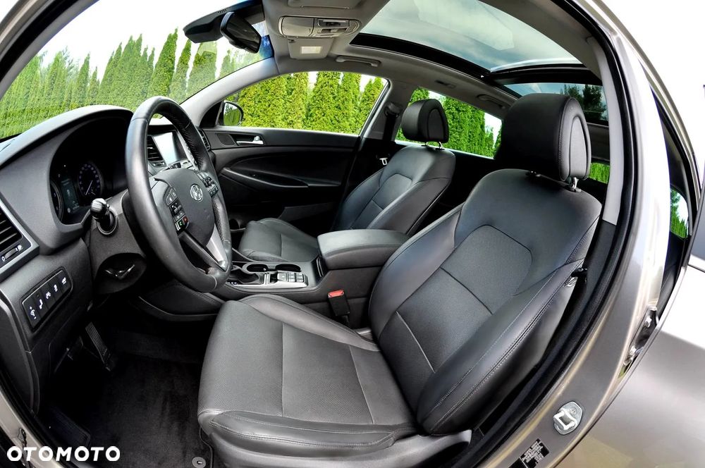 Hyundai Tucson 2.0 CRDI Premium 4WD - 18