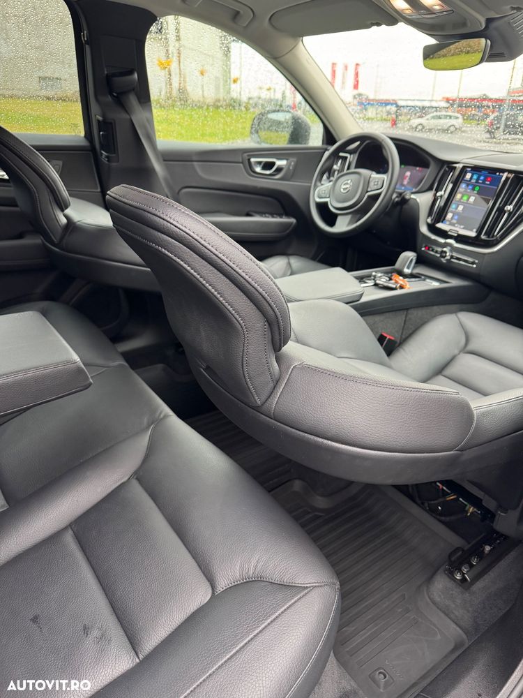 Volvo XC 60 B4 MHEV AT FWD Core - 26