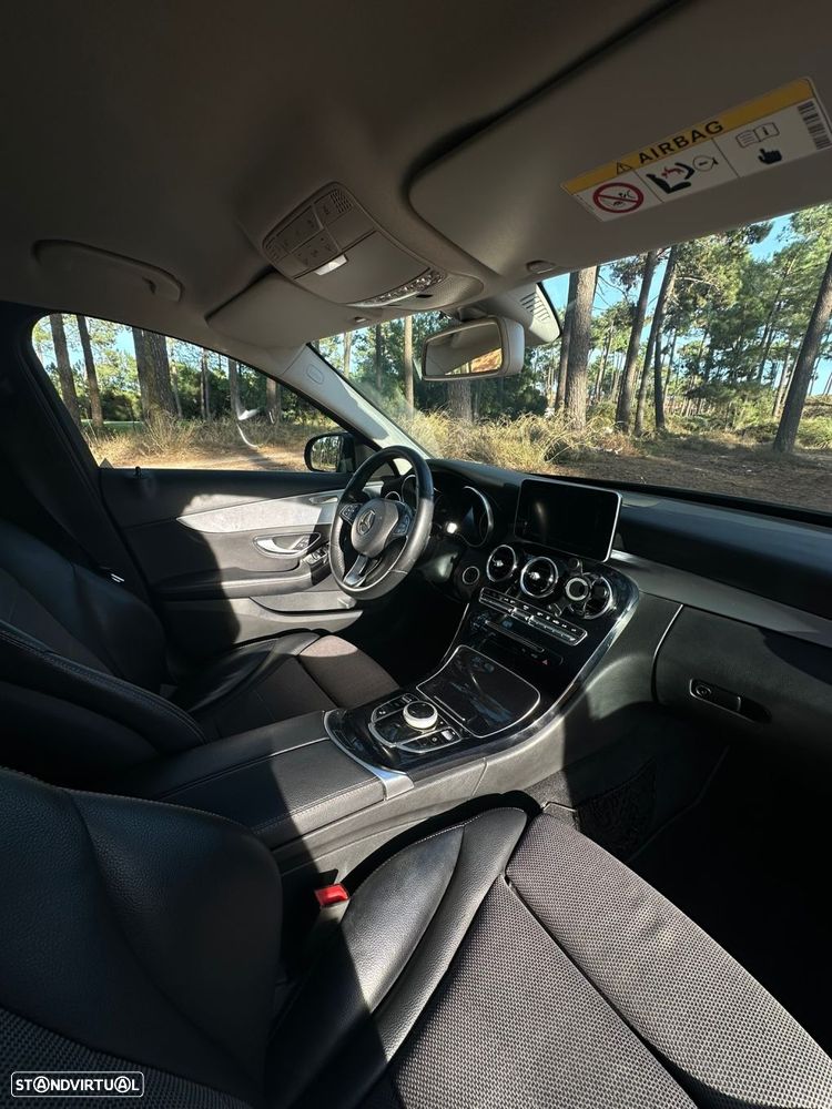 Mercedes-Benz C 350 - 10