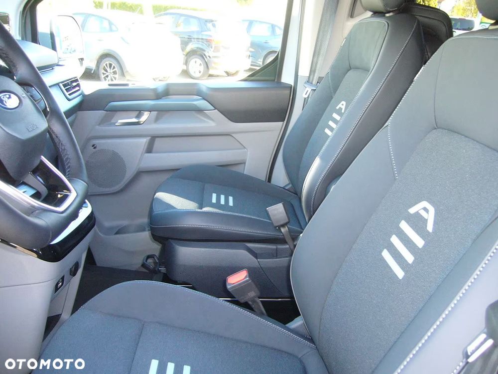 Ford Tourneo Custom 2.0 EcoBlue 320 AWD L2 Active - 12