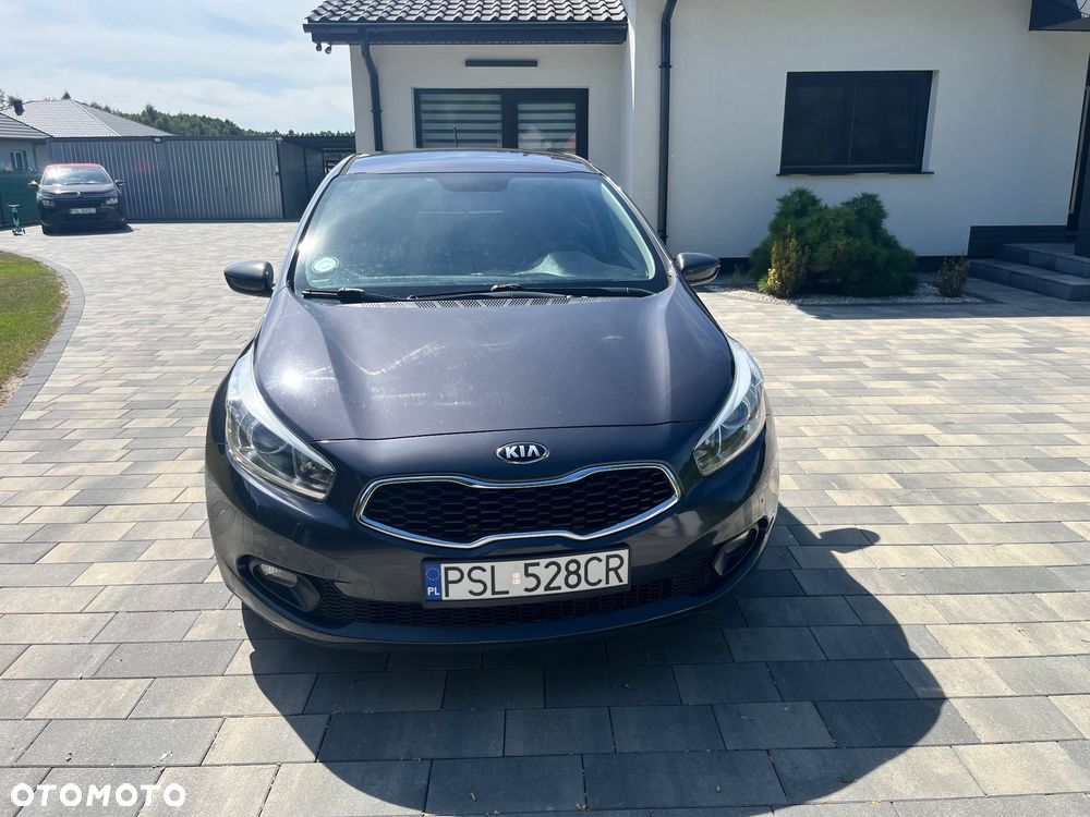 Kia Ceed - 3
