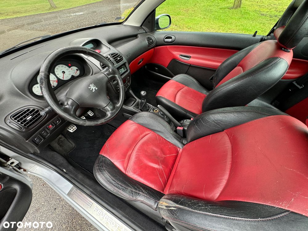 Peugeot 206 CC - 12