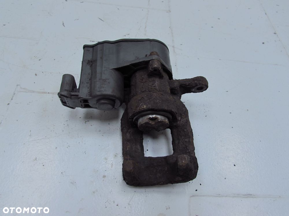 PEUGEOT 308 II T9 13-17 ZACISK HAMULCOWY TYL PRAWY 9800229080 - 4