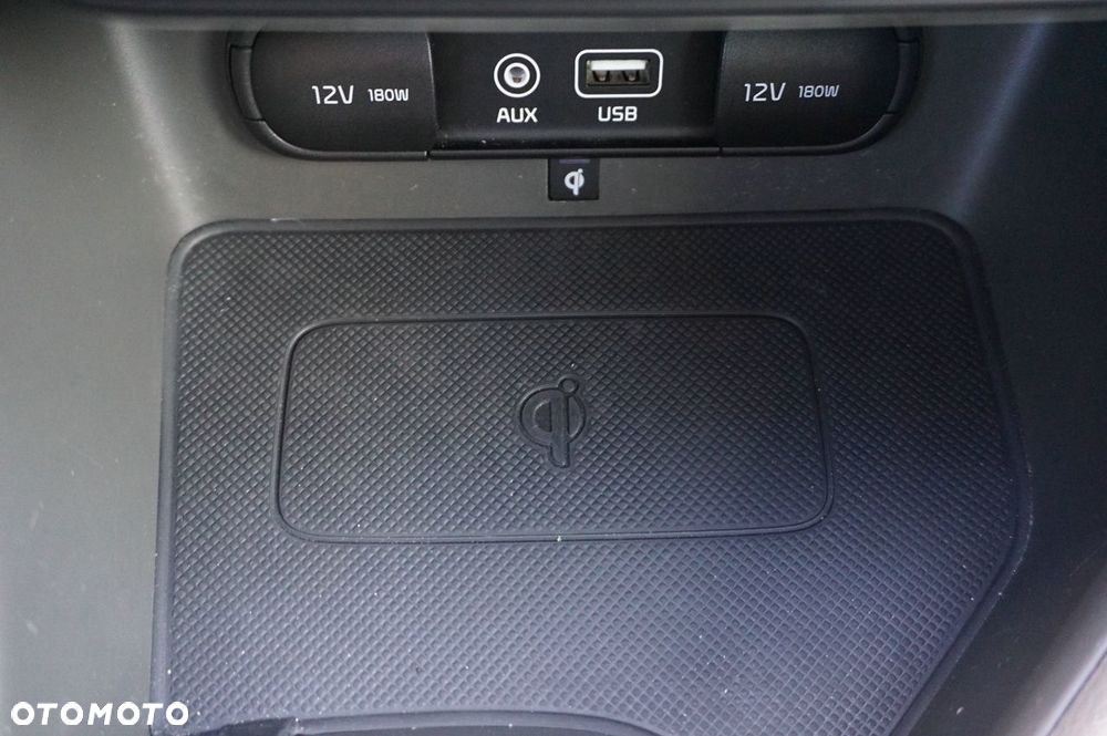 Kia Sportage 2,0 CRDI AWD Platinum - 13