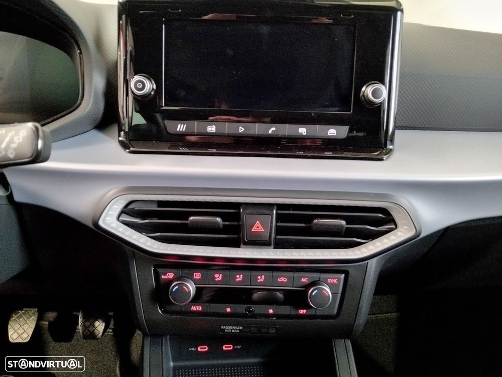 SEAT Ibiza 1.0 TSI FR - 24