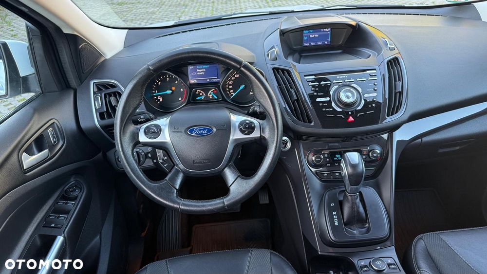 Ford Kuga 2.0 TDCi 4WD Titanium - 5