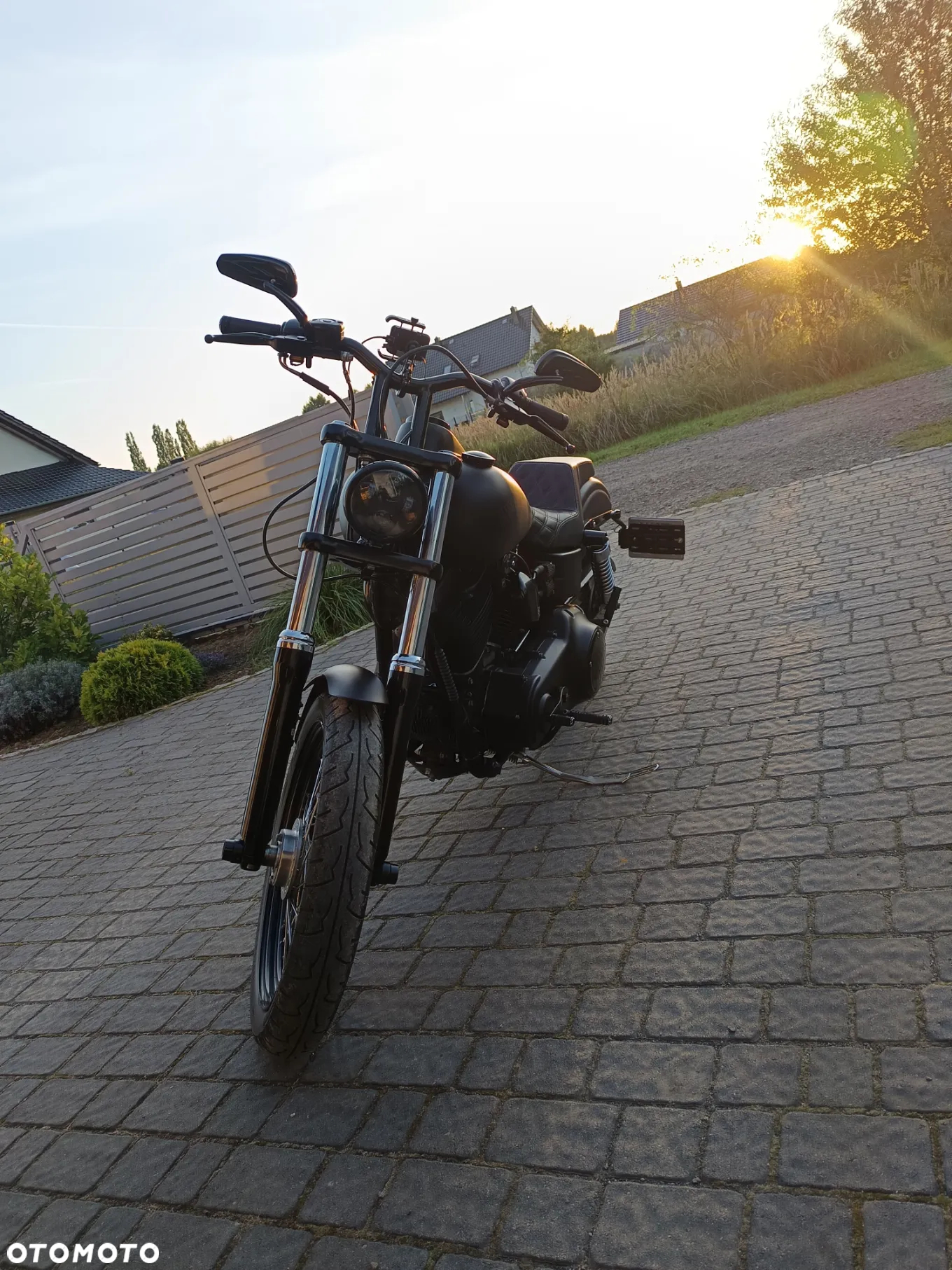 Harley-Davidson Dyna Street Bob - 12