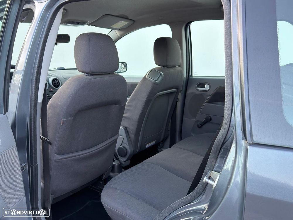 Ford Fusion 1.4 Trend - 14
