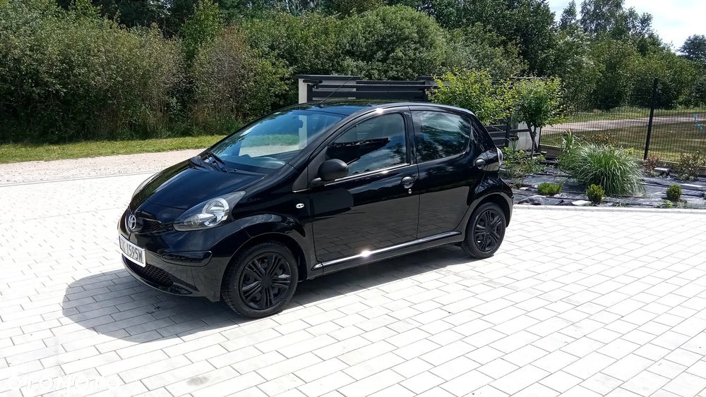 Toyota Aygo - 2