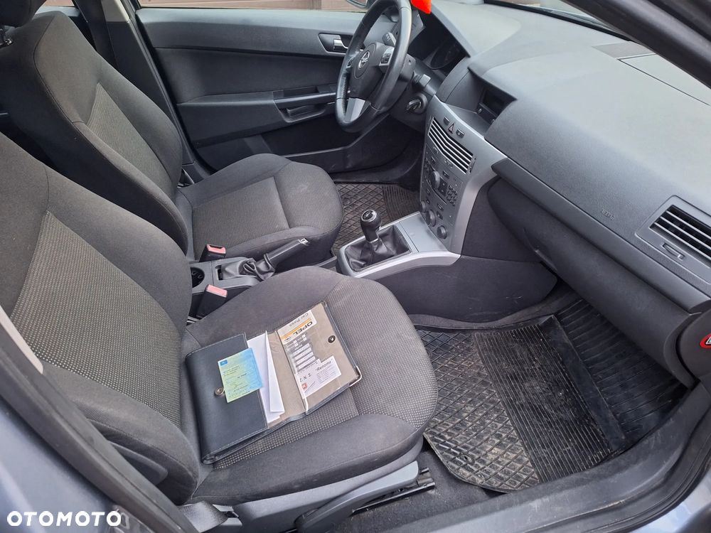 Opel Astra III 1.4 - 8