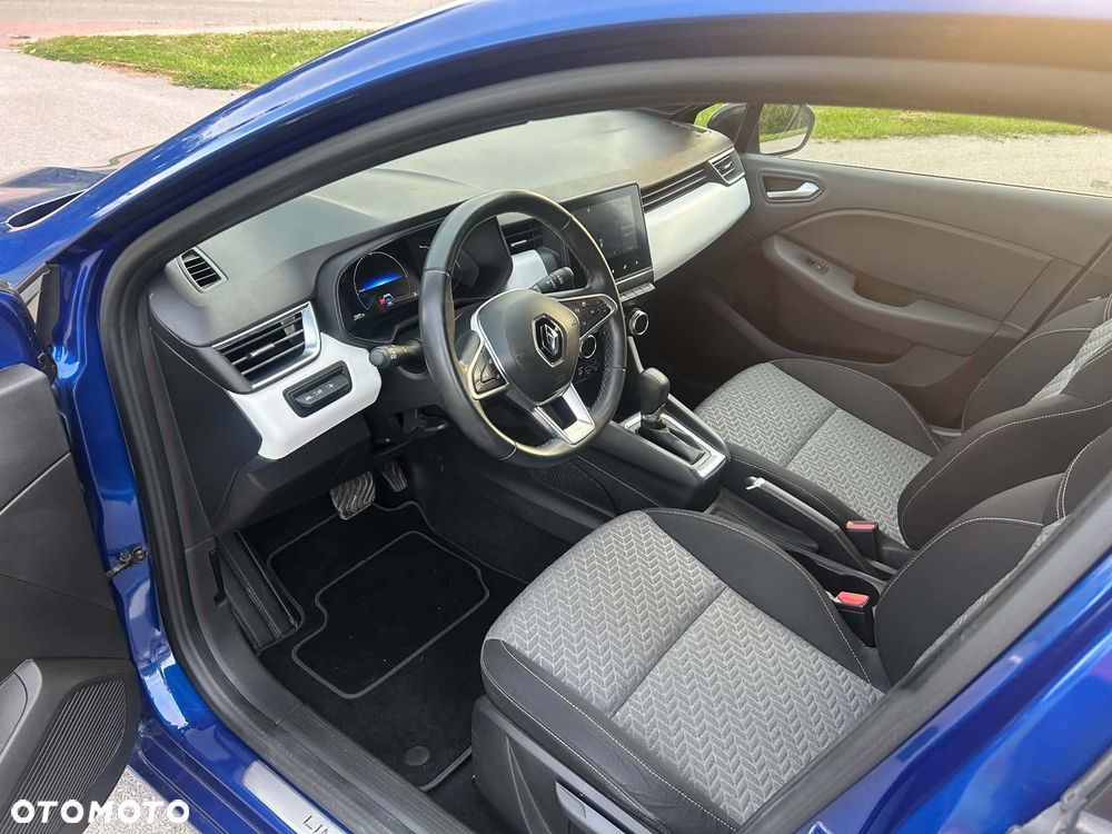 Renault Clio - 2