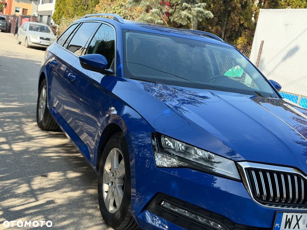 Skoda Superb 2.0 TDI SCR Ambition DSG - 38