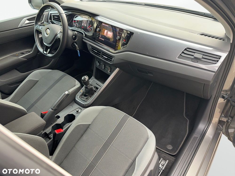 Volkswagen Polo 1.0 TSI Highline - 12