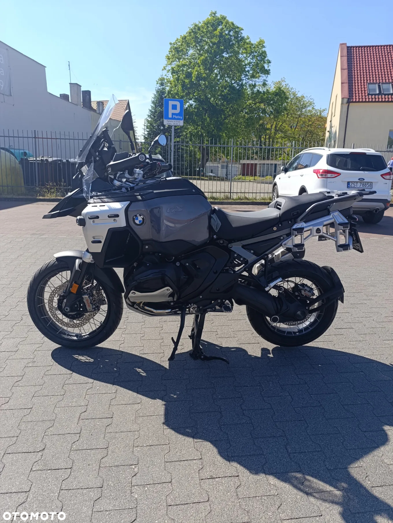 BMW Adventure
