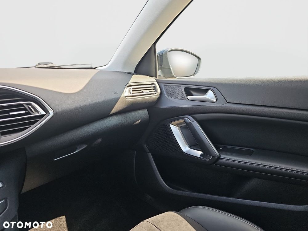 Peugeot 308 - 19