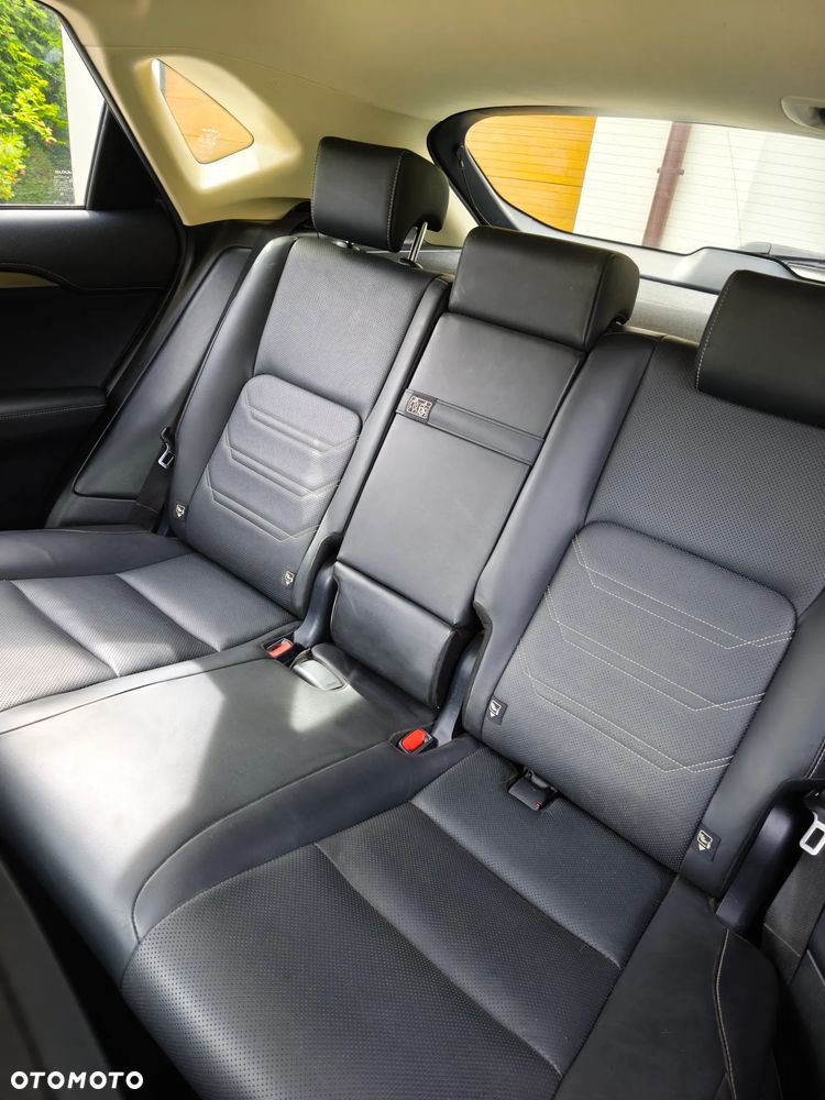Lexus NX 300 Comfort AWD - 18