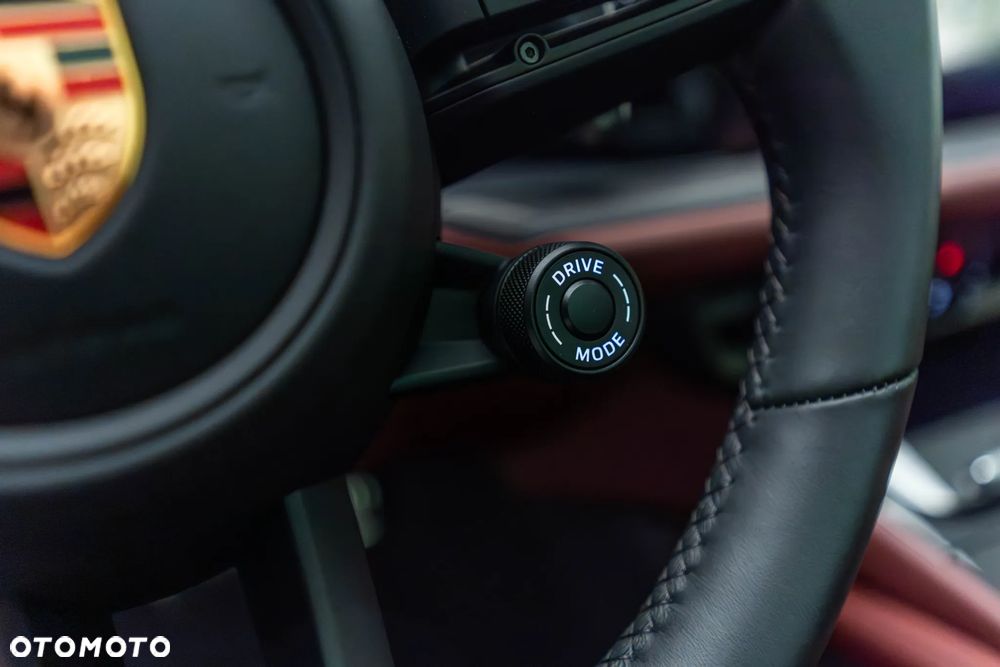 Porsche Cayenne S E-Hybrid PHEV Black Edition - 18