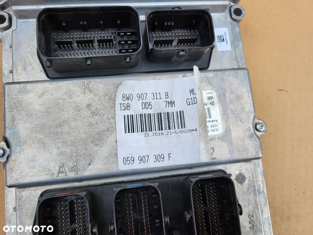 STEROWNIK SILNIKA AUDI A4 A5 B9 8W0907311B 059907309F - 3