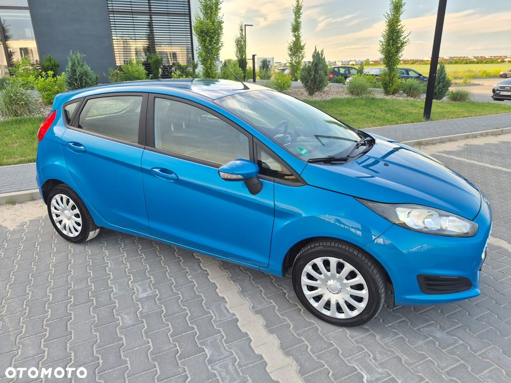 Ford Fiesta 1.25 Ambiente EU5 - 2