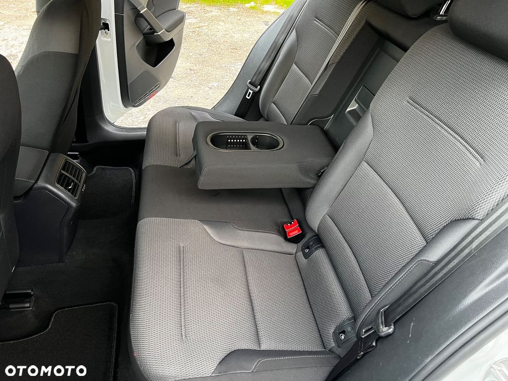 Volkswagen Golf VII 1.4 TSI BMT Comfortline - 19