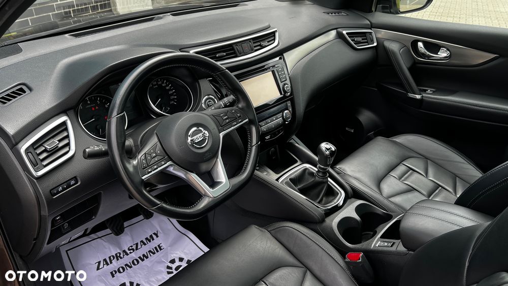 Nissan Qashqai 1.6 DIG-T Tekna+ - 26