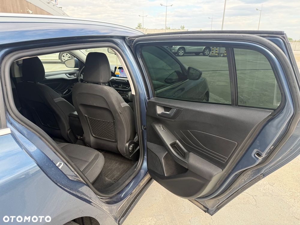 Ford Focus 1.5 EcoBlue Connected - 21