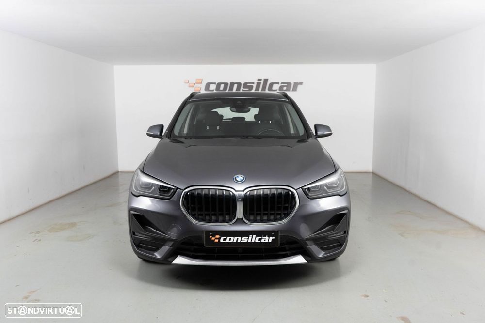 BMW X1 25 e xDrive Corporate Edition - 2