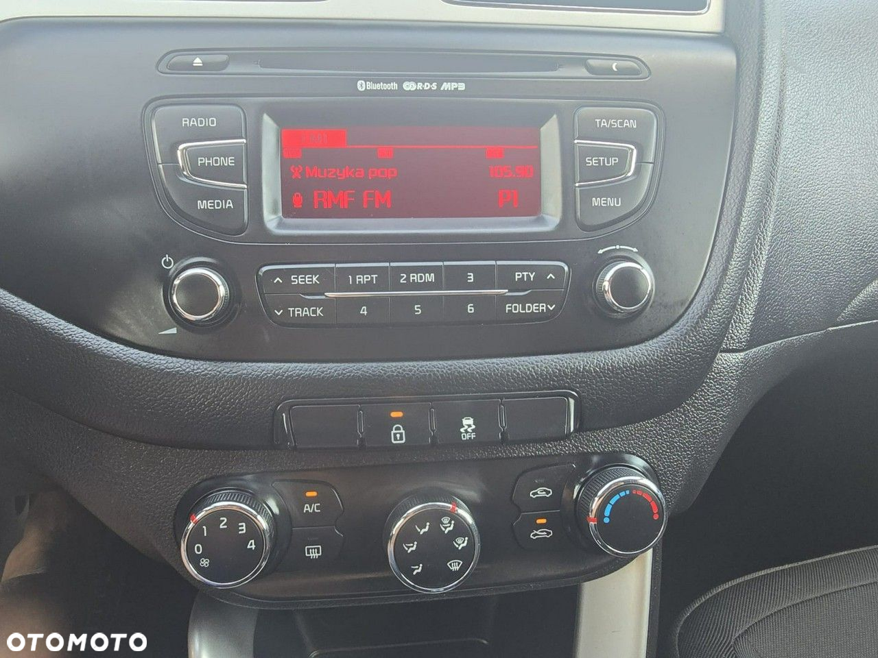Kia Ceed - 19