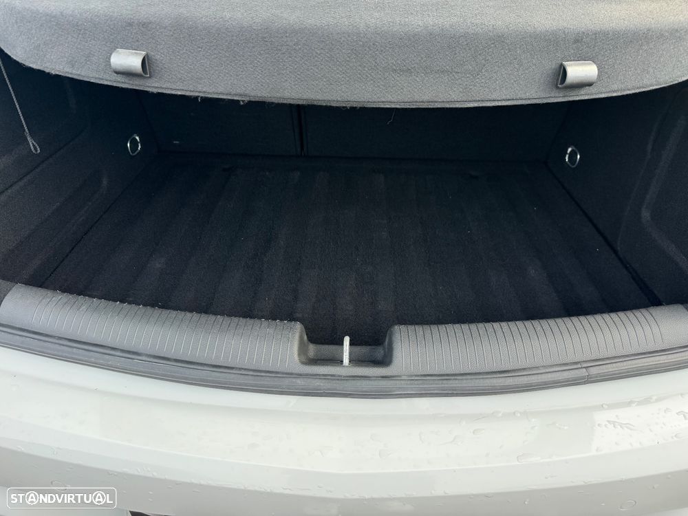 Opel Astra 1.5 D GS Line S/S - 23