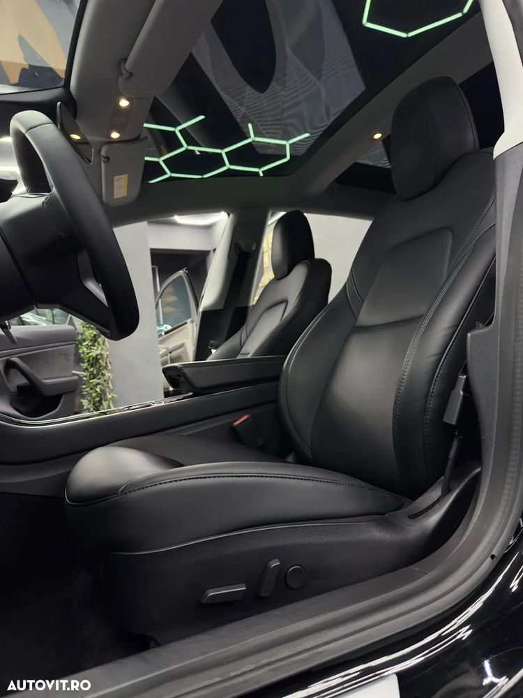 Tesla Model 3 AWD Dual Motor - 23