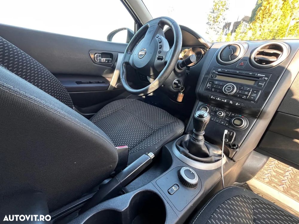 Nissan Qashqai 2.0 DCI 4 x 4 DPF tekna - 8