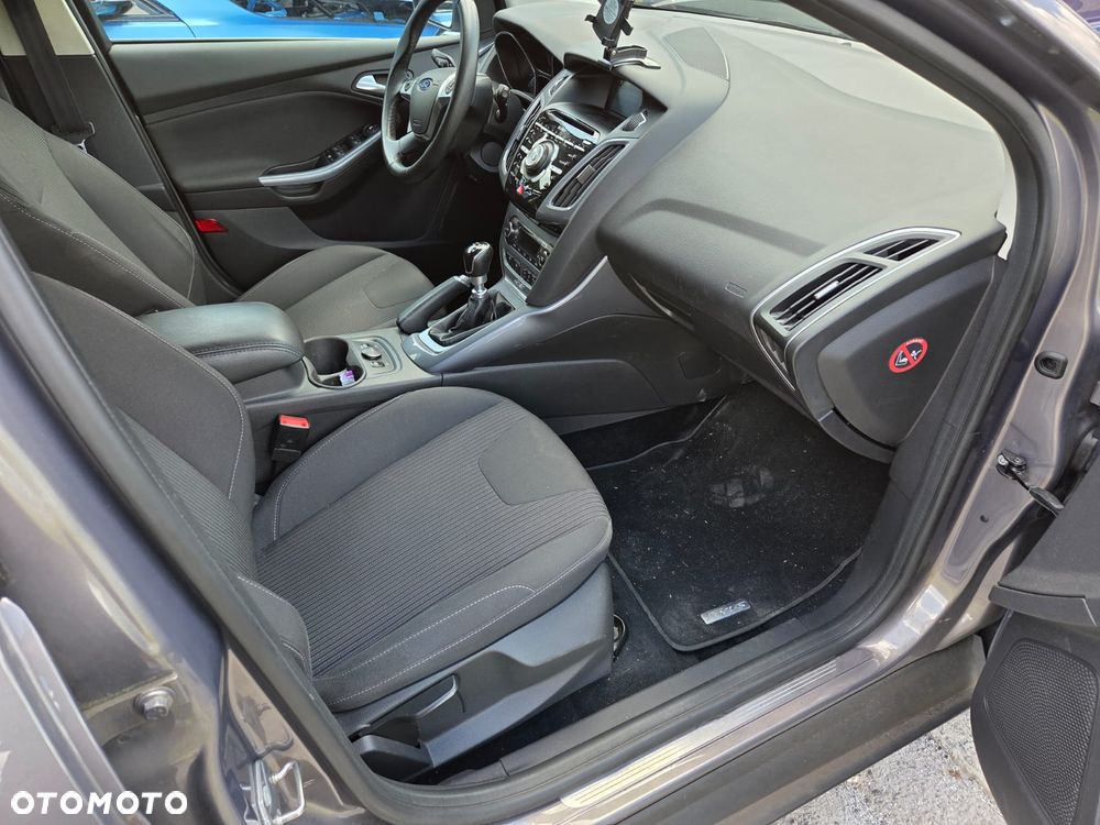 Ford Focus 1.5 EcoBoost STart-Stopp-System TITANIUM - 13