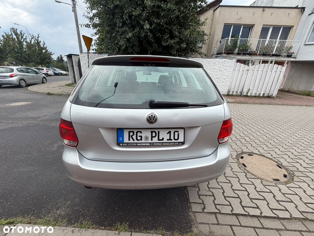 Volkswagen Golf 1.6 TDI DPF BlueMotion Technology Comfortline - 16