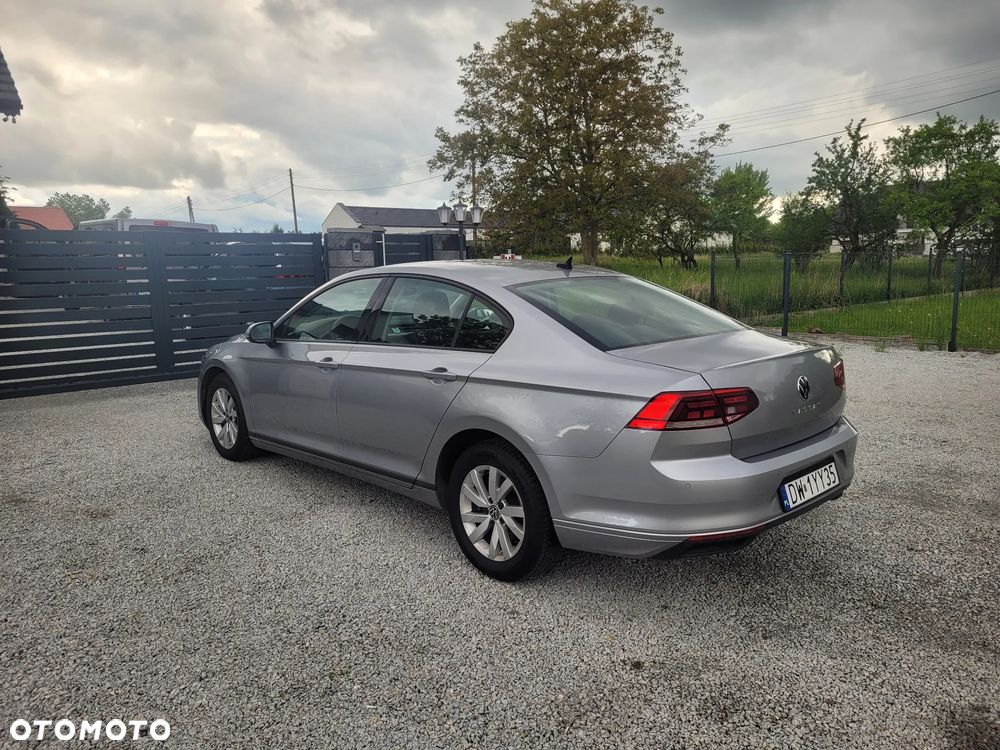 Volkswagen Passat 1.5 TSI EVO Business DSG - 1