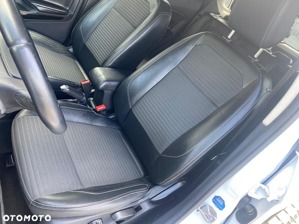 Ford EcoSport 1.0 EcoBoost TITANIUM X - 24