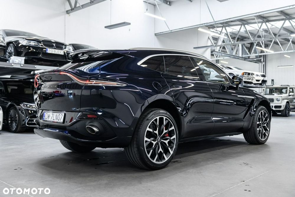Aston Martin DBX Standard - 10