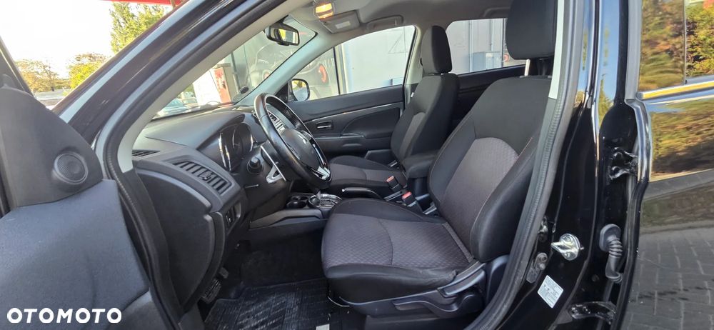 Mitsubishi ASX 2.2 DI-D 4WD Automatik Top - 31