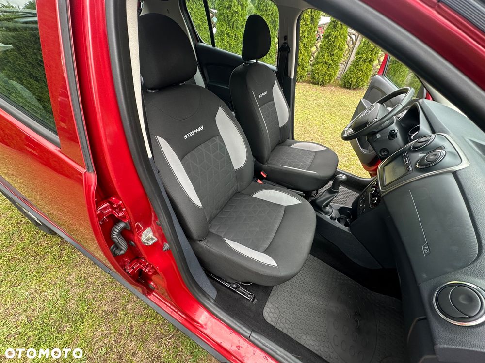 Dacia Sandero TCe 90 S&S Laureate - 16