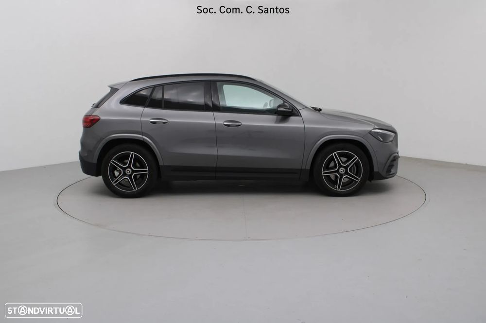 Mercedes-Benz GLA 180 d AMG Line - 6
