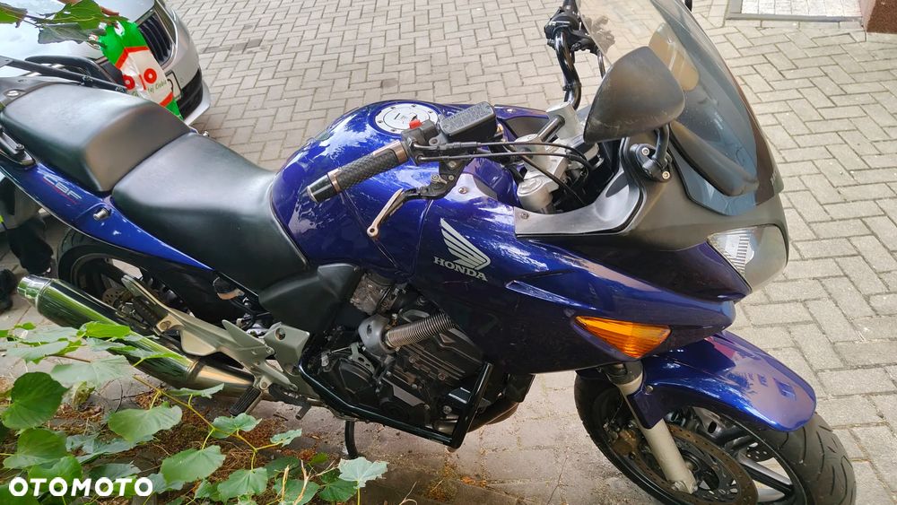 Honda CBF - 4