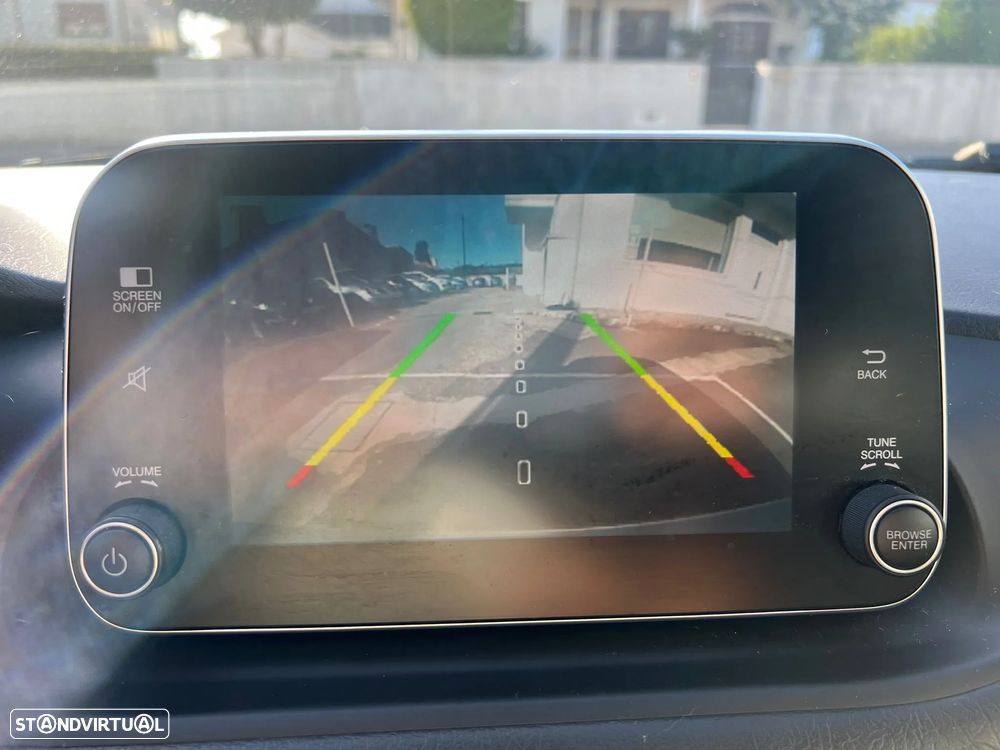 Fiat Tipo Station Wagon 1.3 M-Jet Lounge - 21