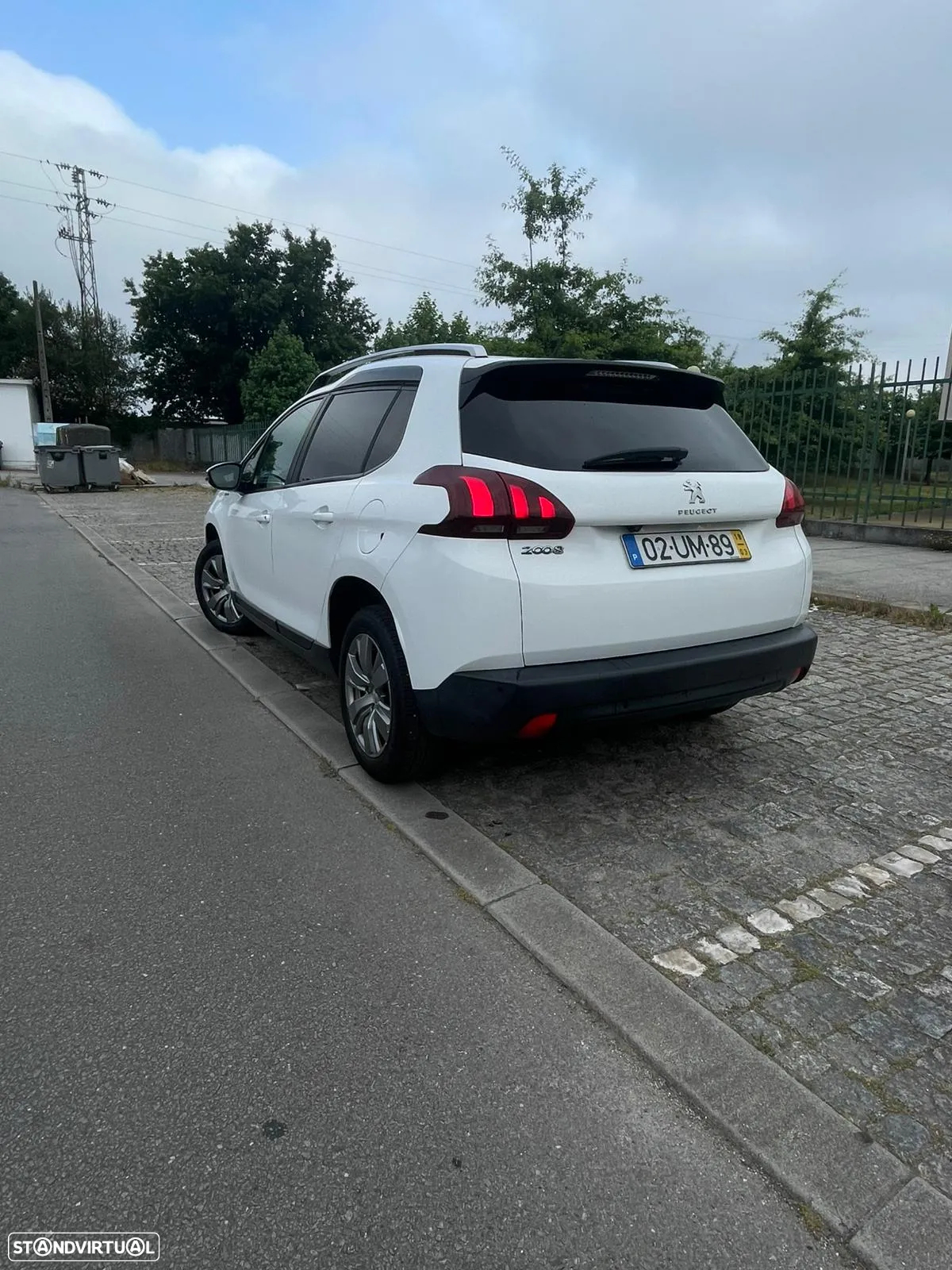 Peugeot 2008 1.6 BlueHDi Style - 7