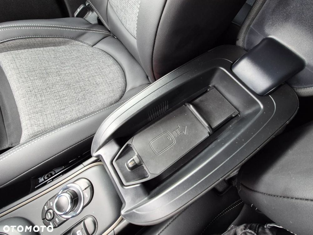 MINI Countryman Cooper Untamed Edition - 22