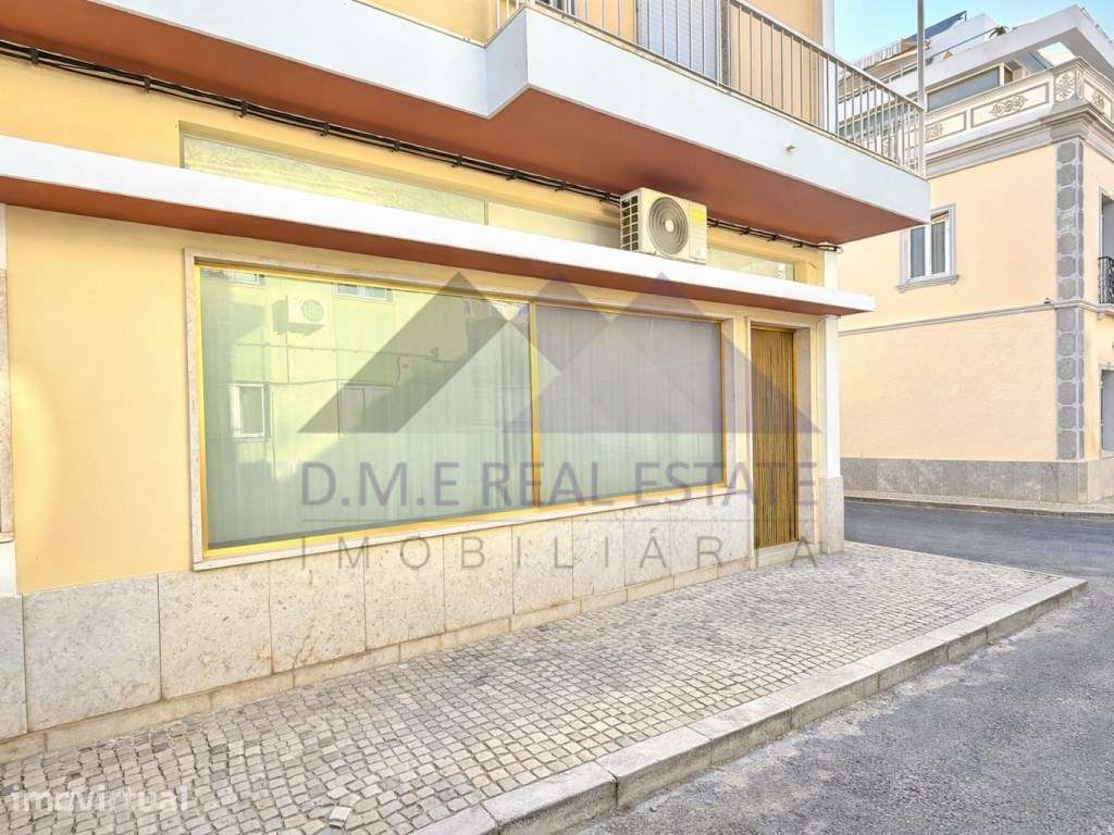 Loja no Centro de Vila Real de Santo António - Excelente Localização - Grande imagem: 5/16