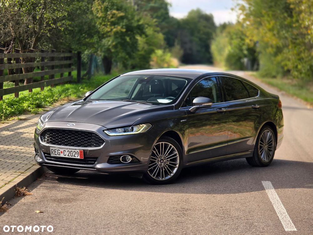 Ford Mondeo Vignale 2.0 Hybrid - 2