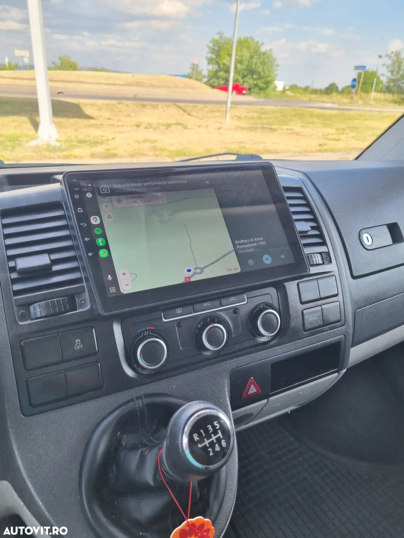 Volkswagen Transporter - 7