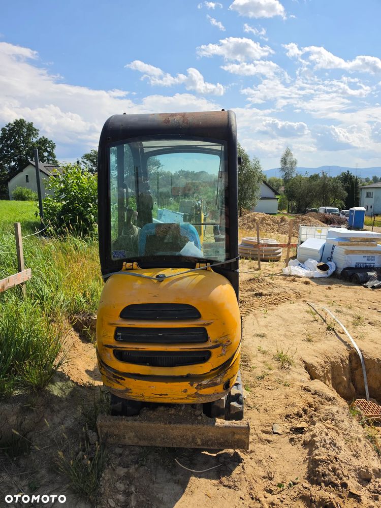 JCB 8014 - 3
